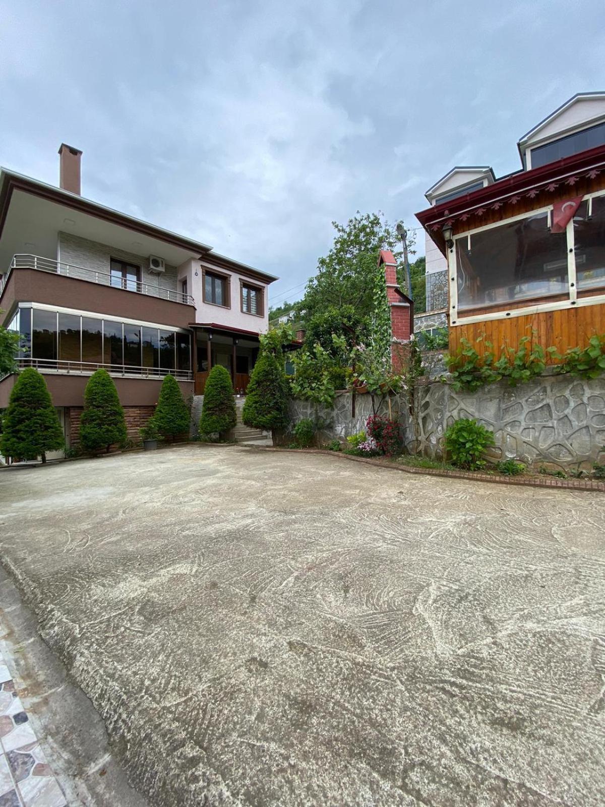 Vinland Atalar Villa *